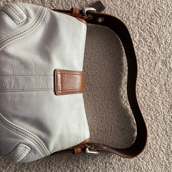 Vintage White Coach Bag - Picture 2 of 2